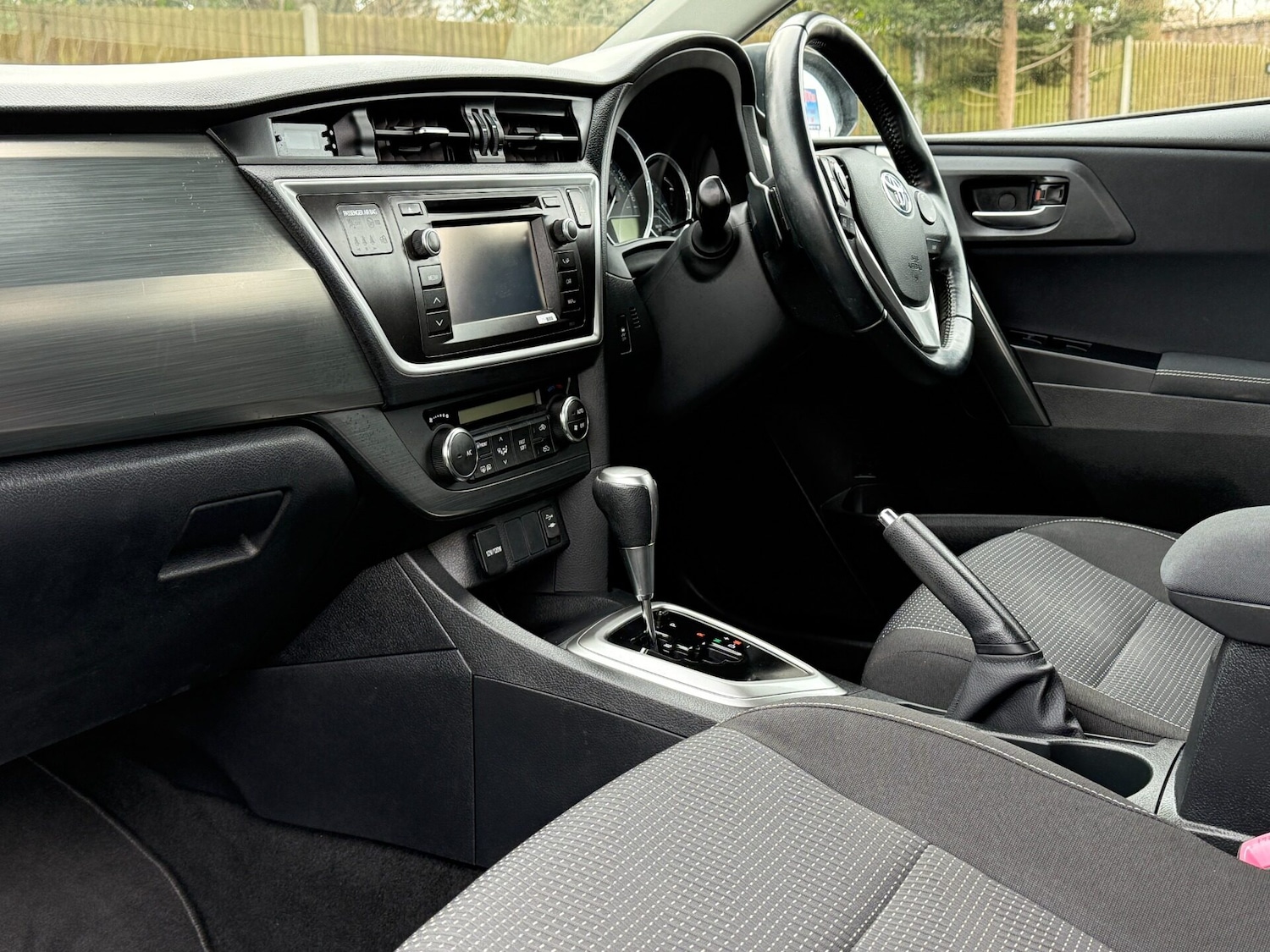 Used Toyota Auris 2014 for sale - 77327329: Photo 35