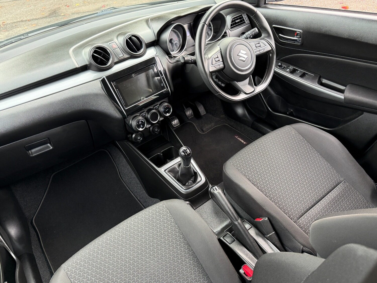 Used Suzuki Swift 2017 for sale - 76148705: Photo 34