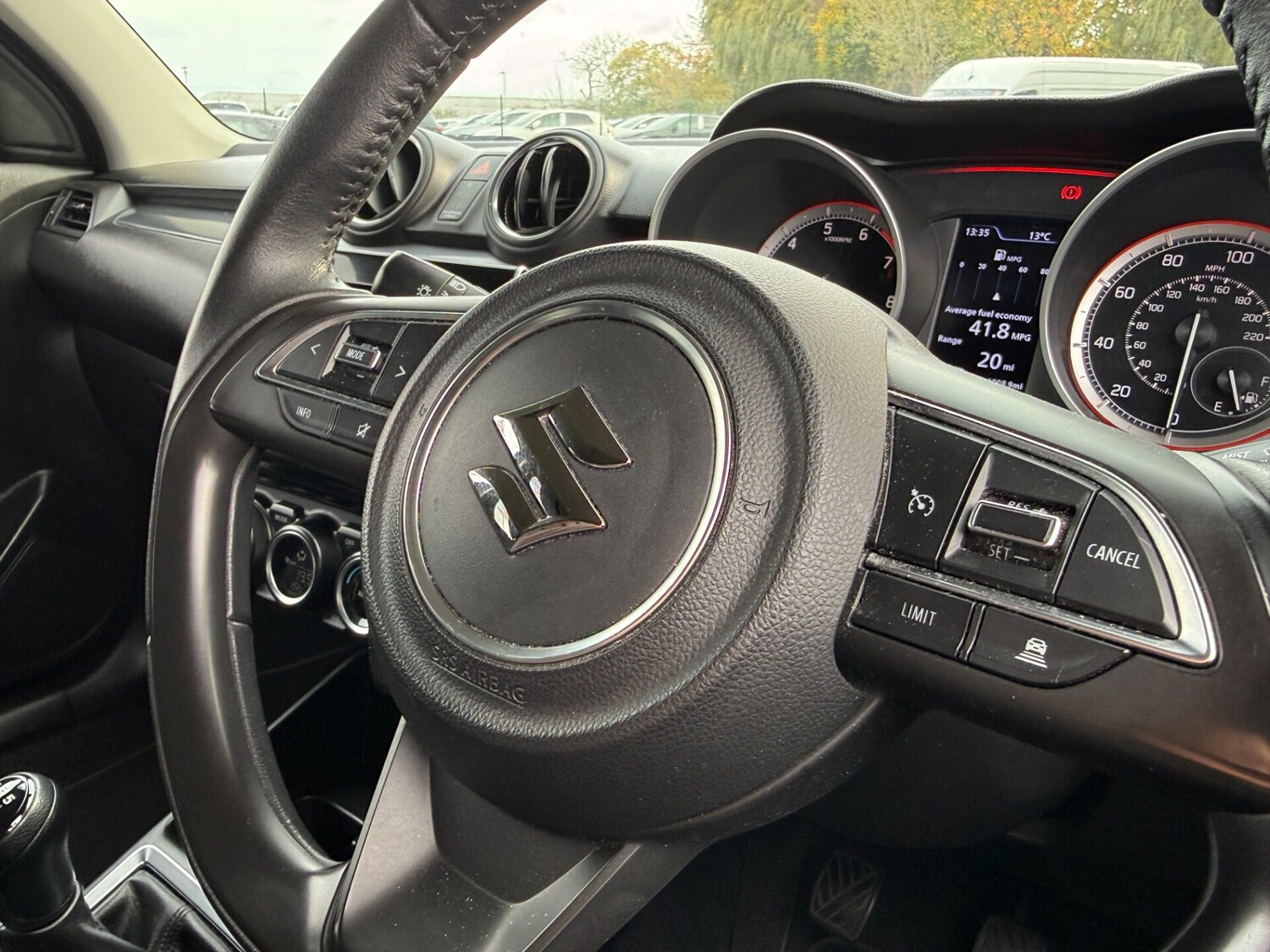 Used Suzuki Swift 2017 for sale - 76148705: Photo 36