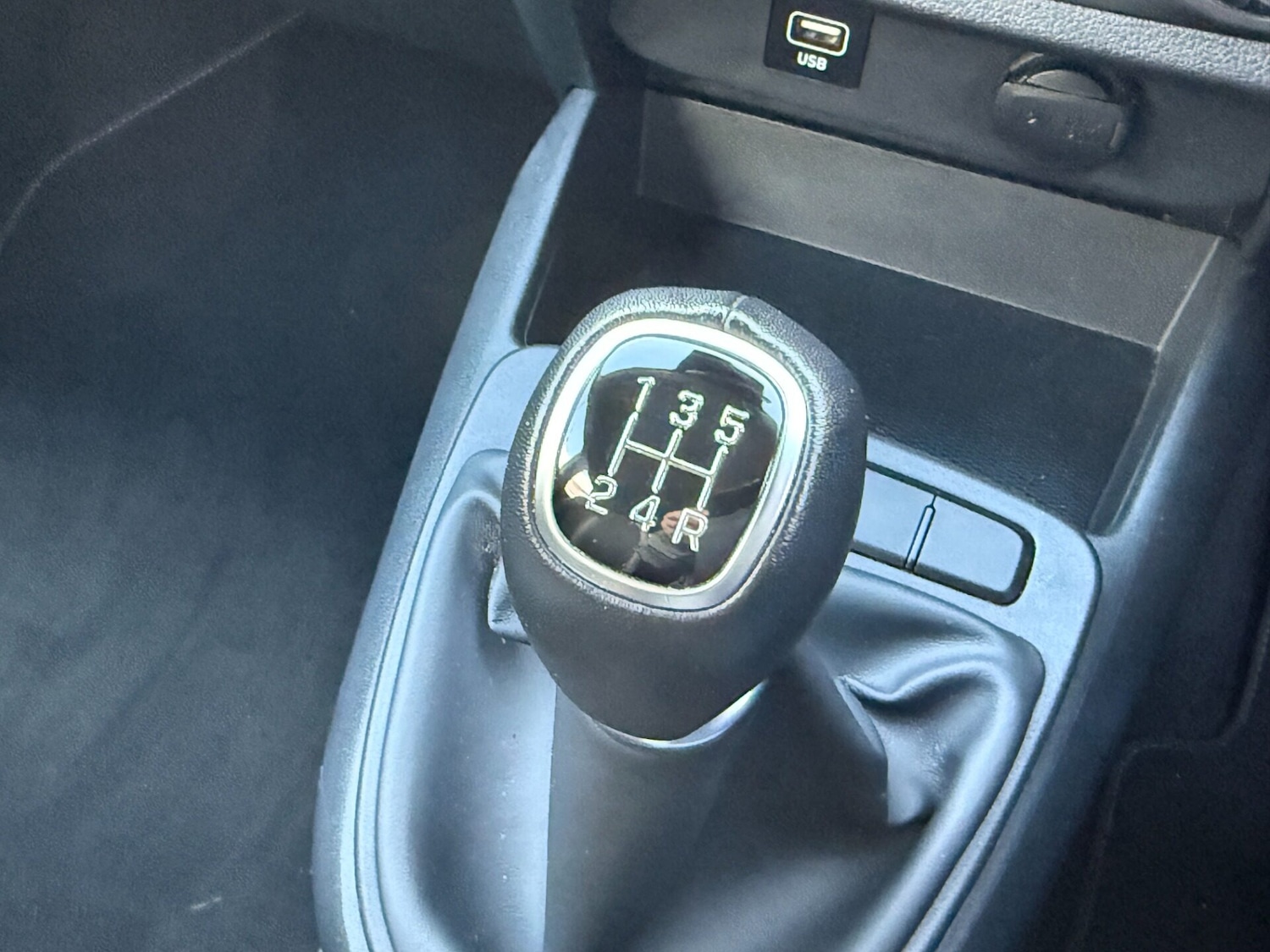 Used Hyundai i10 2020 for sale - 77058409: Photo 18