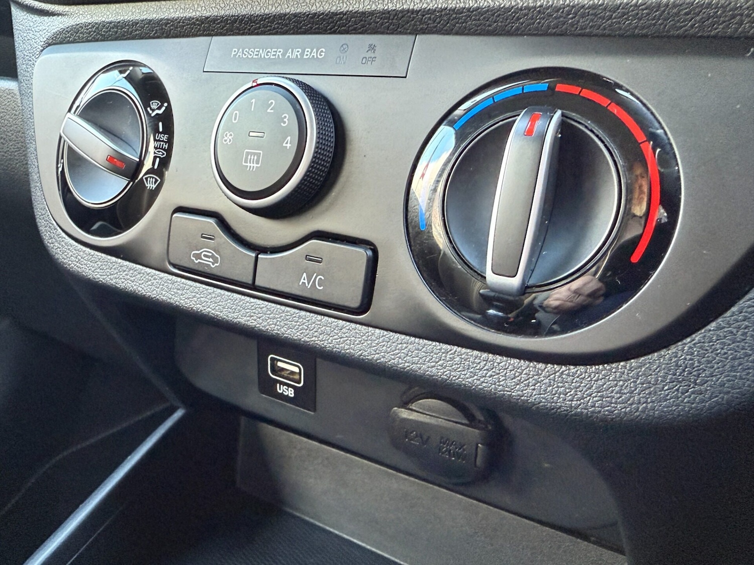 Used Hyundai i10 2020 for sale - 77058409: Photo 26