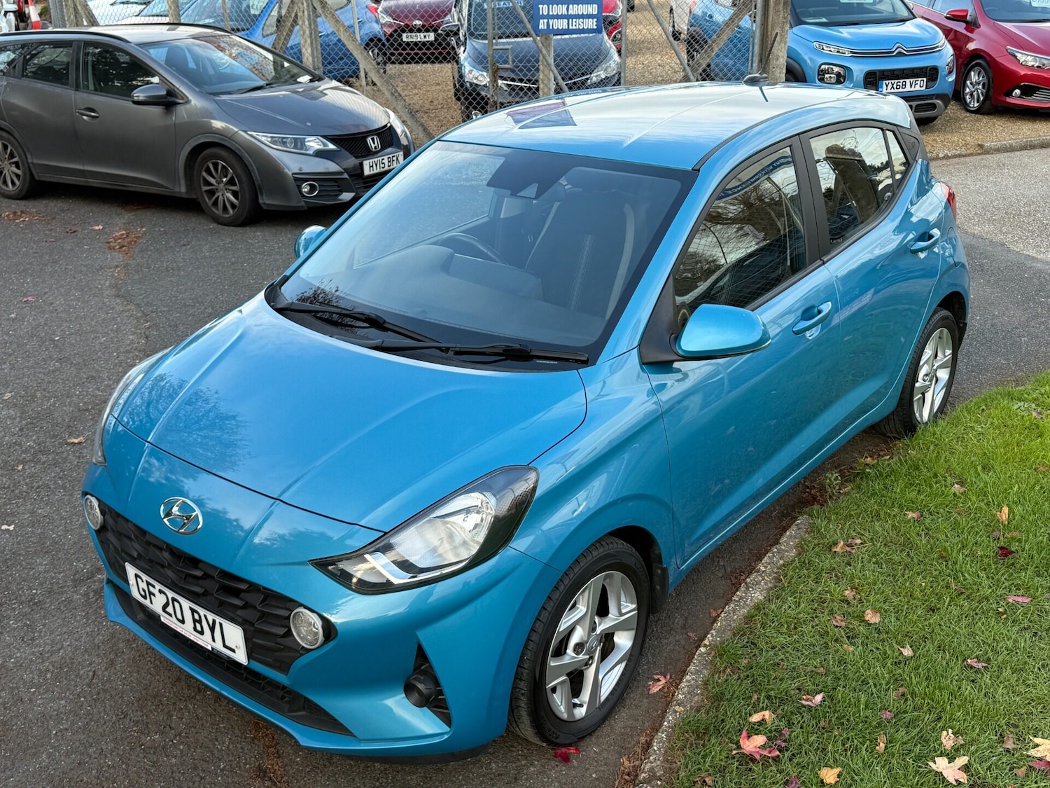 Used Hyundai i10 2020 for sale - 77058409: Photo 30