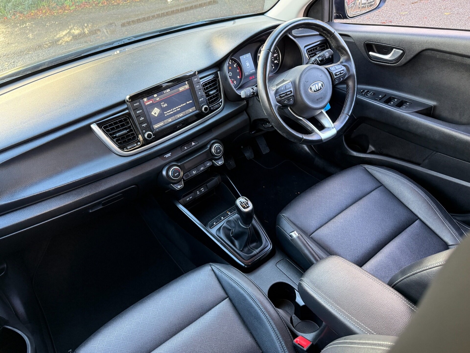 Used Kia Rio 2017 for sale - 76778165: Photo 20