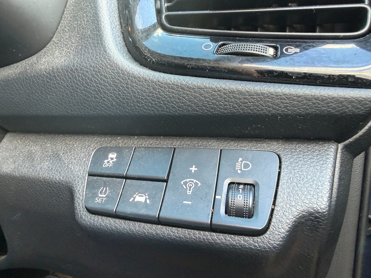 Used Kia Rio 2017 for sale - 76778165: Photo 44