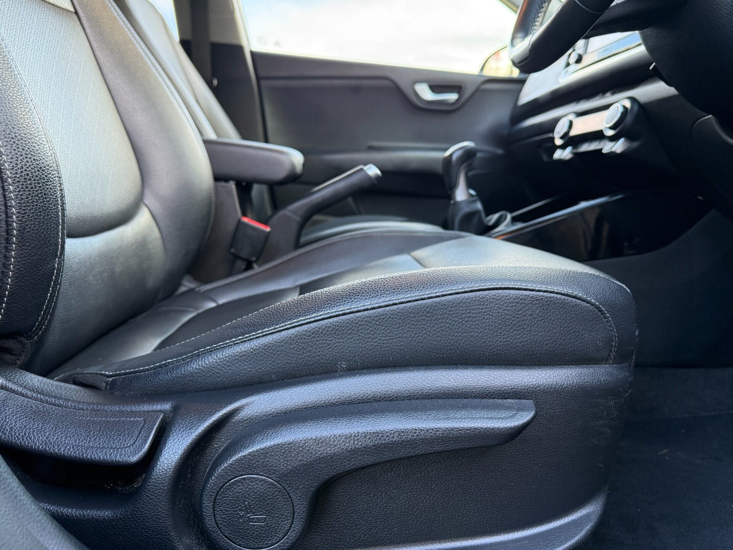 Used Kia Rio 2017 for sale - 76778165: Photo 47