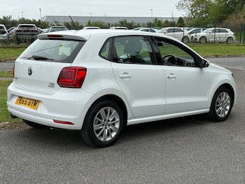 Used Volkswagen Polo 2015 for sale - 78642157: Photo