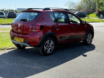Used Dacia Sandero Stepway 2019 for sale - 78343553: Photo