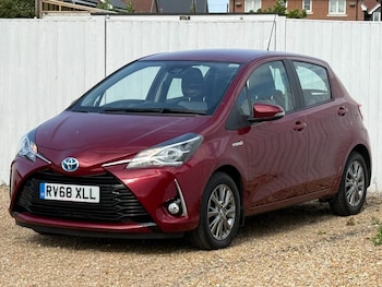 Used Toyota Yaris 2018 for sale - 78982954: Photo