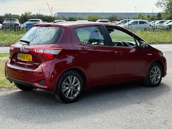 Used Toyota Yaris 2018 for sale - 78982954: Photo