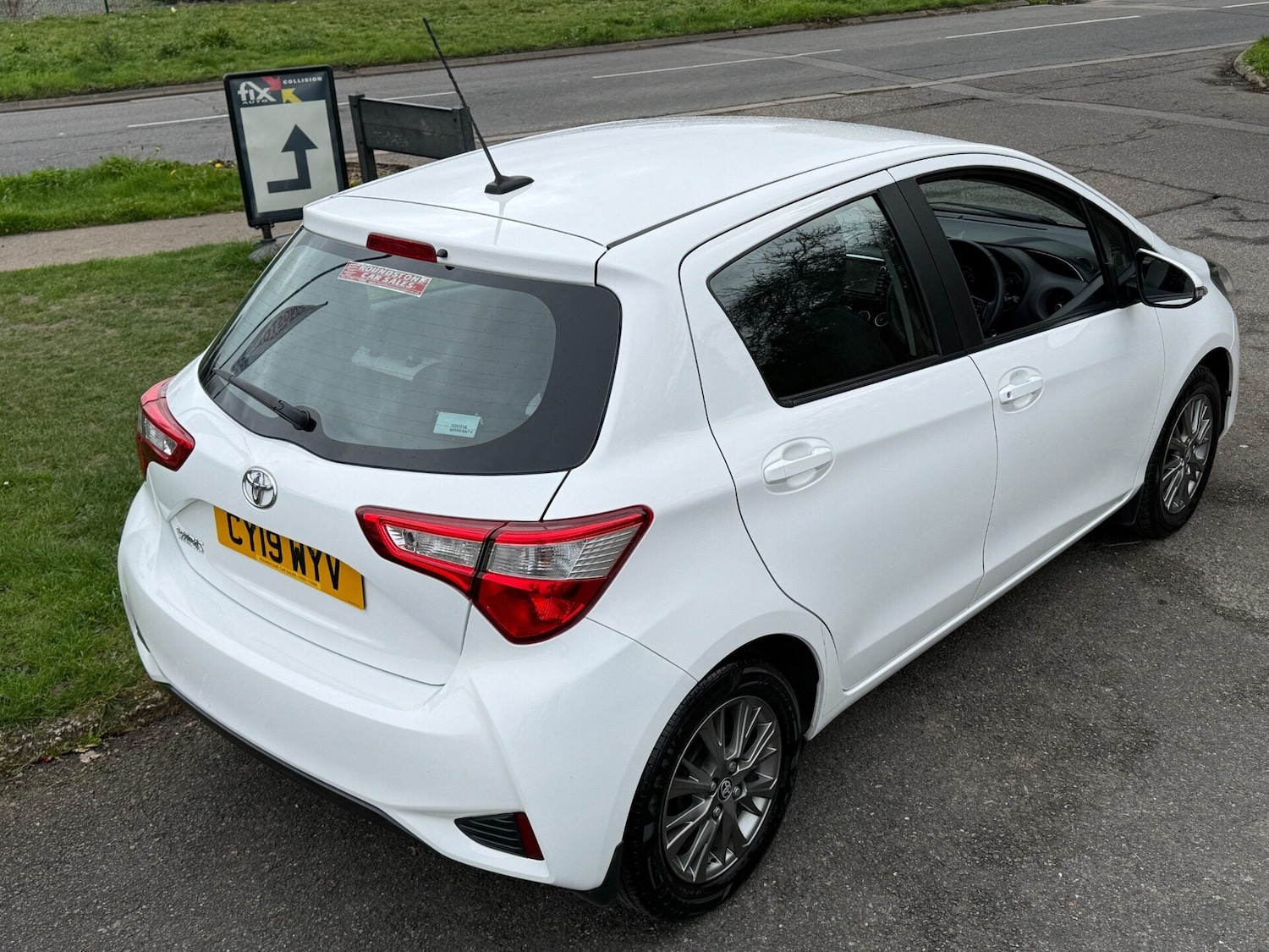 Used Toyota Yaris 2019 for sale - 77818145: Photo 15