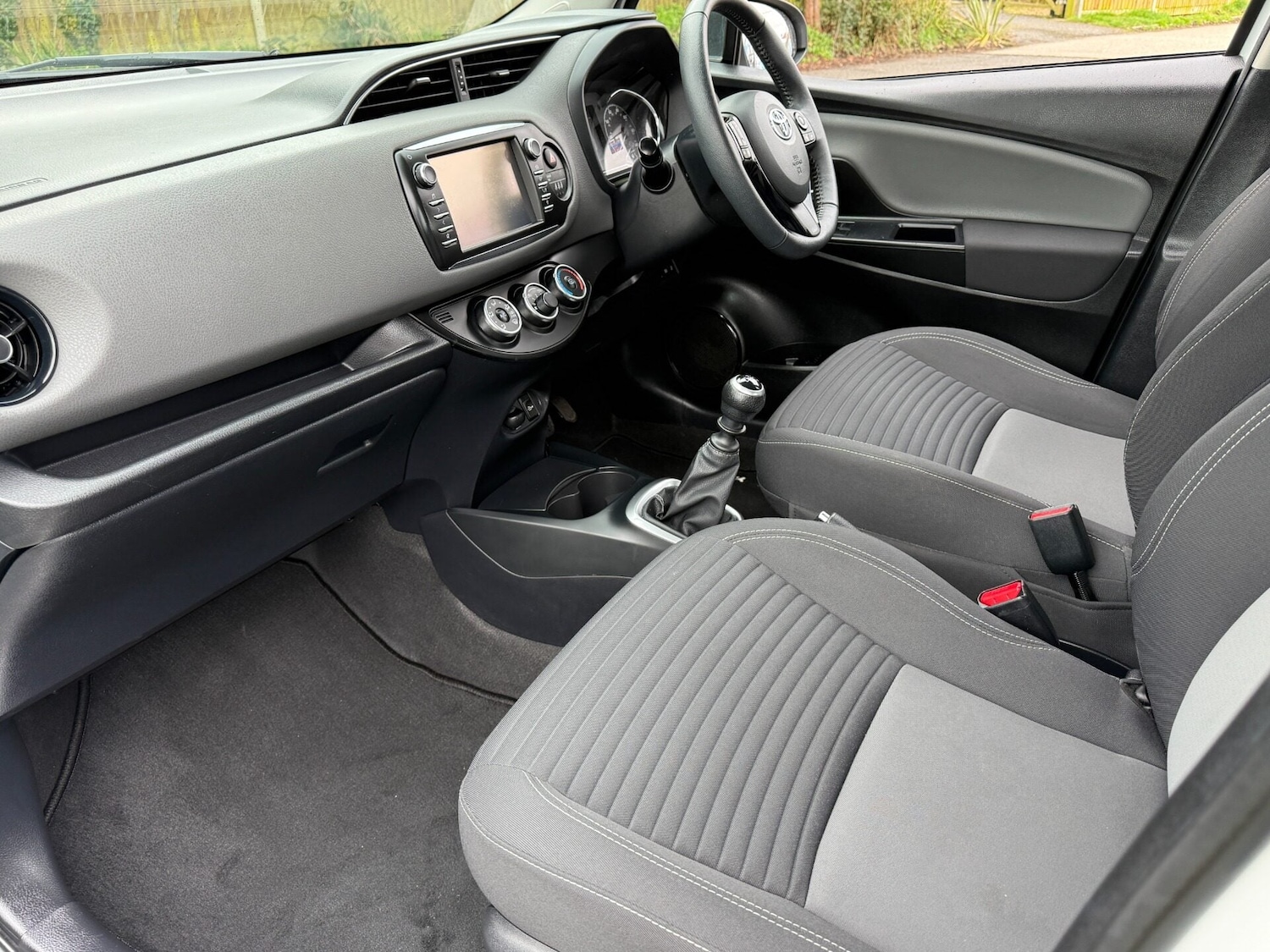 Used Toyota Yaris 2019 for sale - 77818145: Photo 18