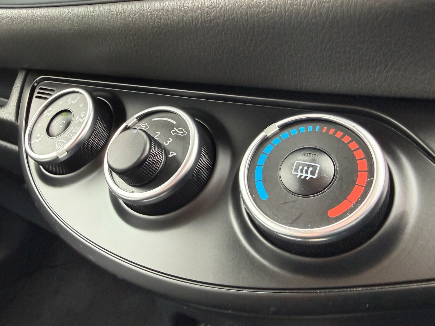 Used Toyota Yaris 2019 for sale - 77818145: Photo 20