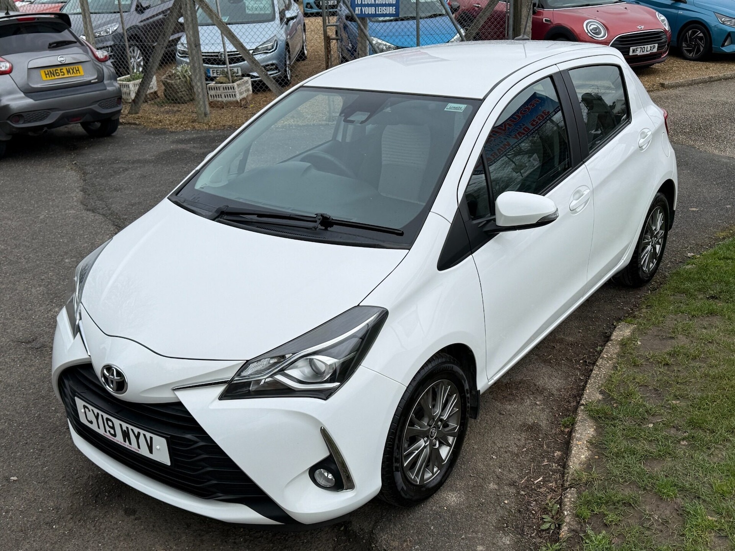Used Toyota Yaris 2019 for sale - 77818145: Photo 32