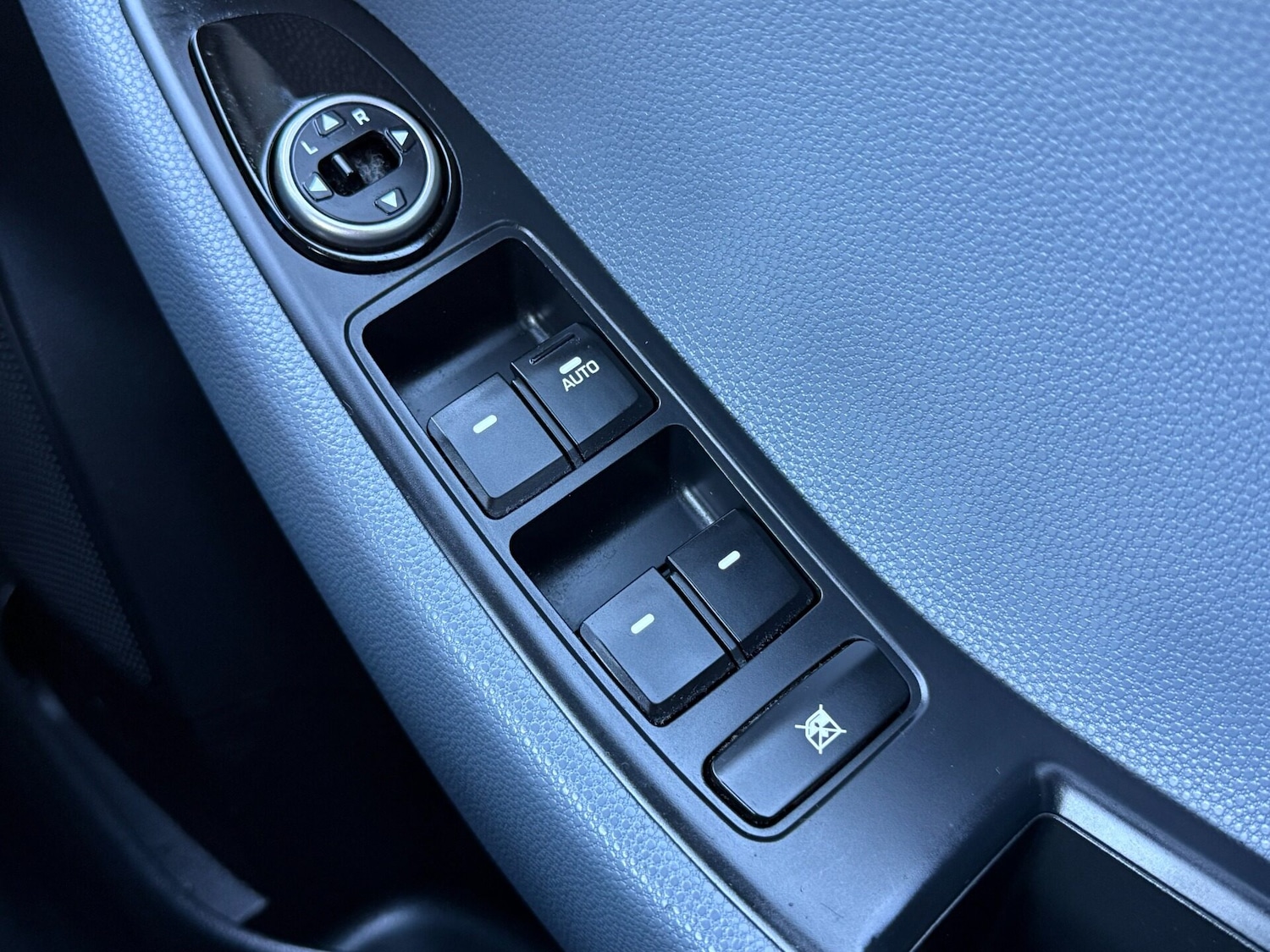 Used Hyundai i20 2015 for sale - 76794770: Photo 26