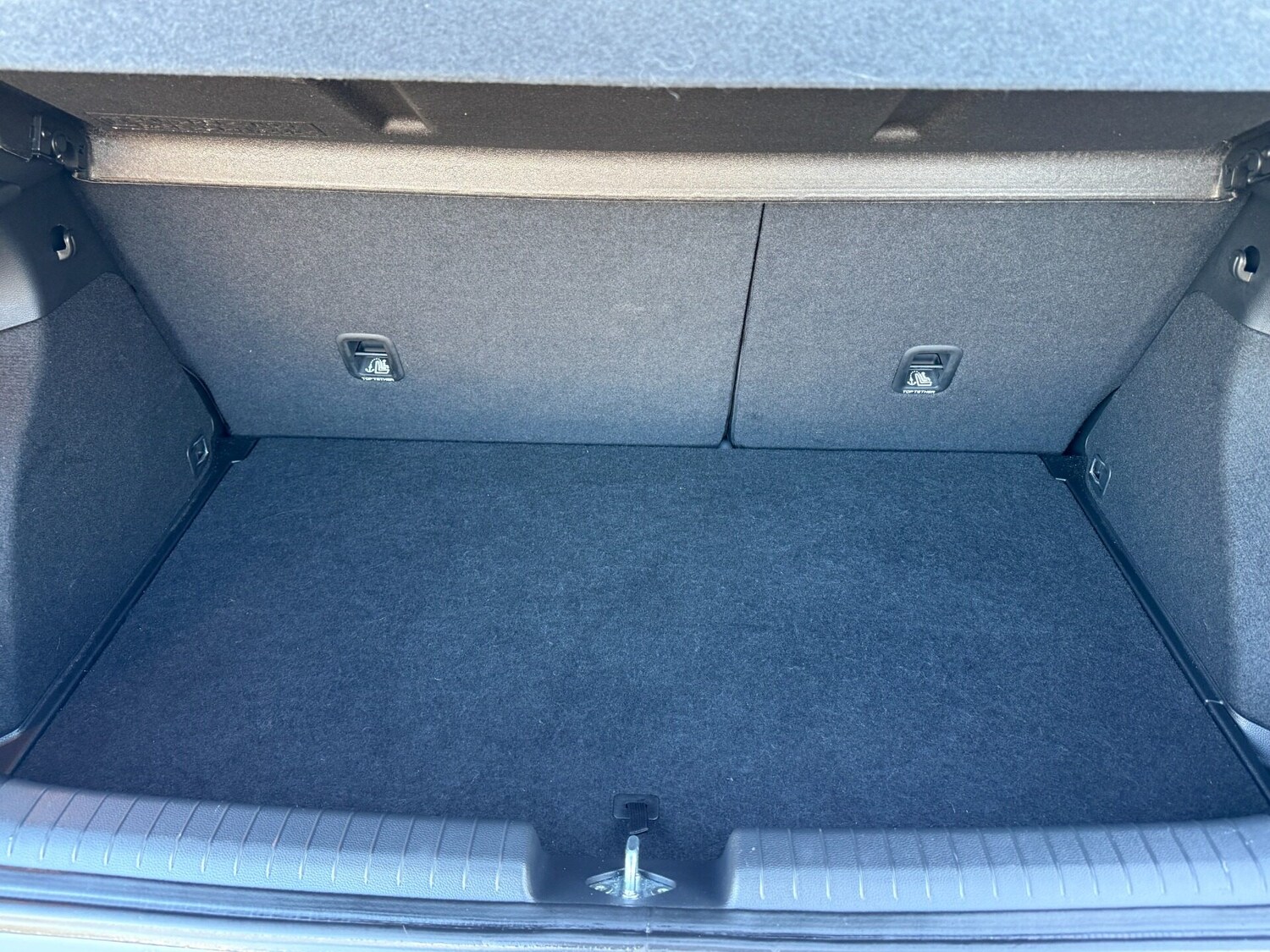 Used Hyundai i20 2015 for sale - 76794770: Photo 39