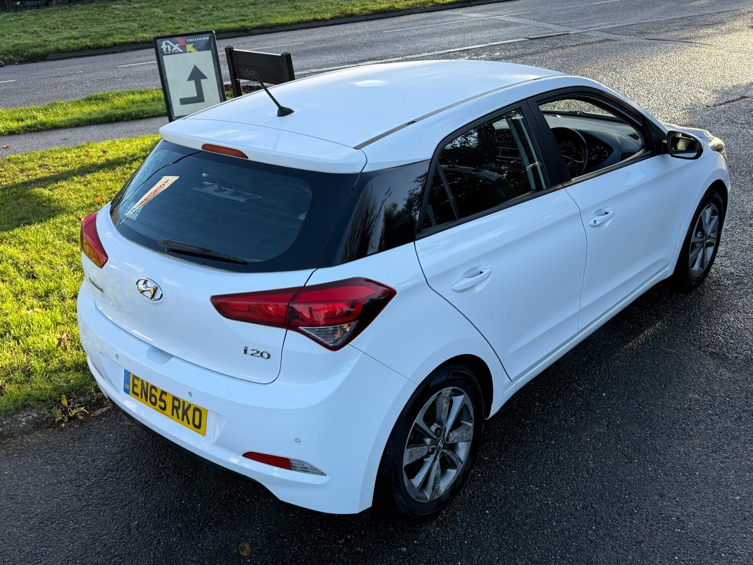 Used Hyundai i20 2015 for sale - 76794770: Photo 41
