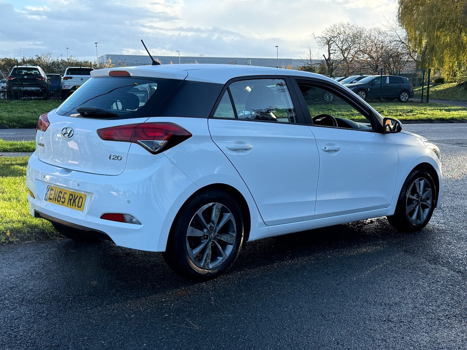 Used Hyundai i20 2015 for sale - 76794770: Photo 6