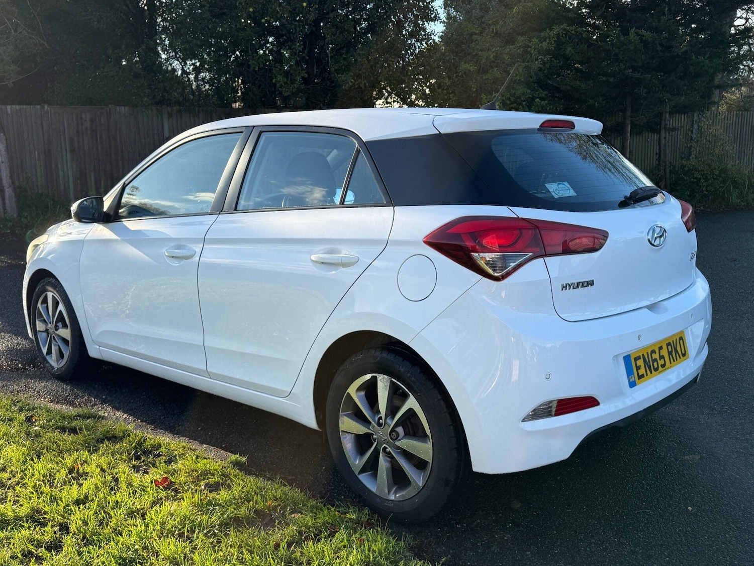 Used Hyundai i20 2015 for sale - 76794770: Photo 8