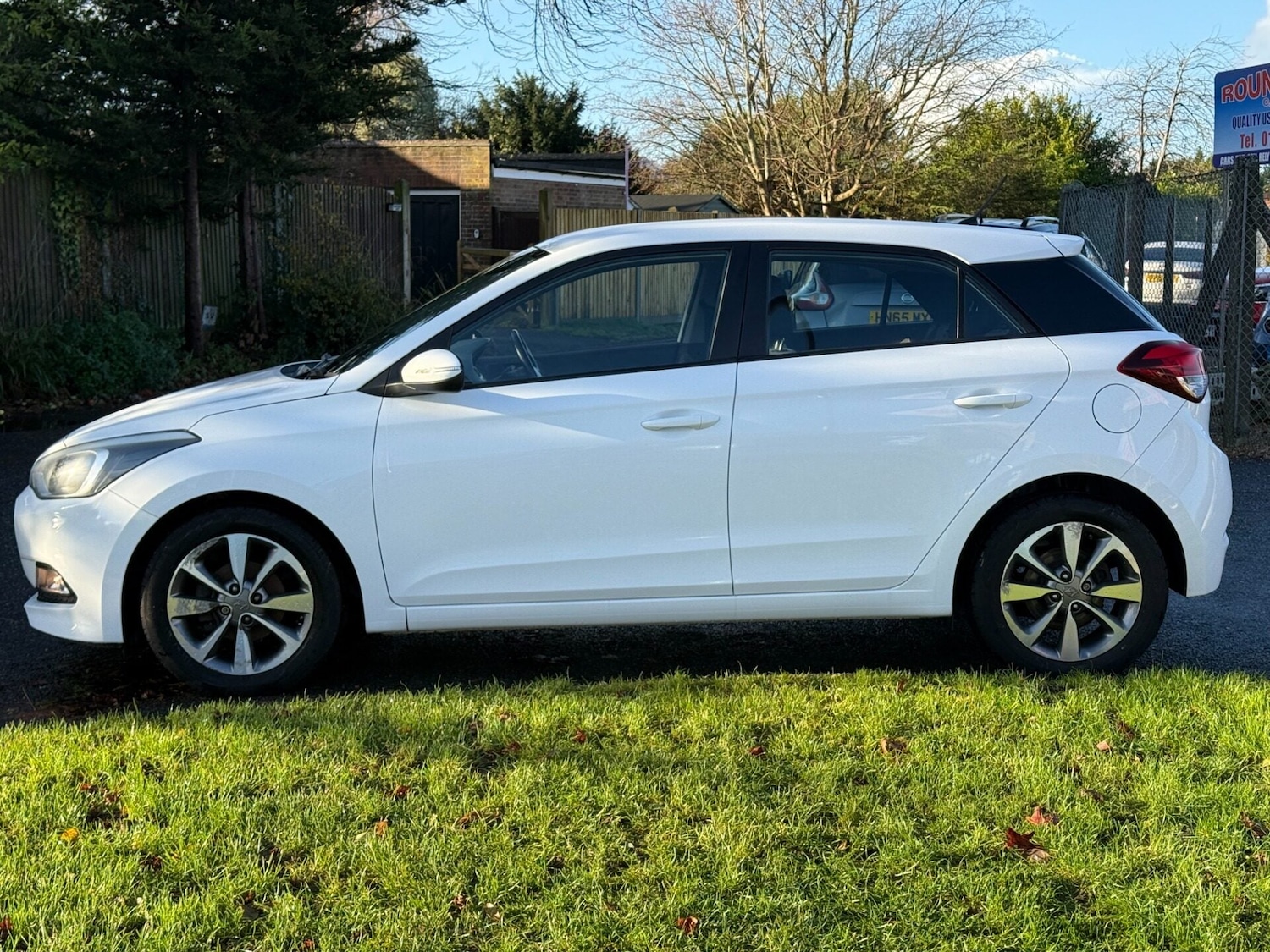 Used Hyundai i20 2015 for sale - 76794770: Photo 9