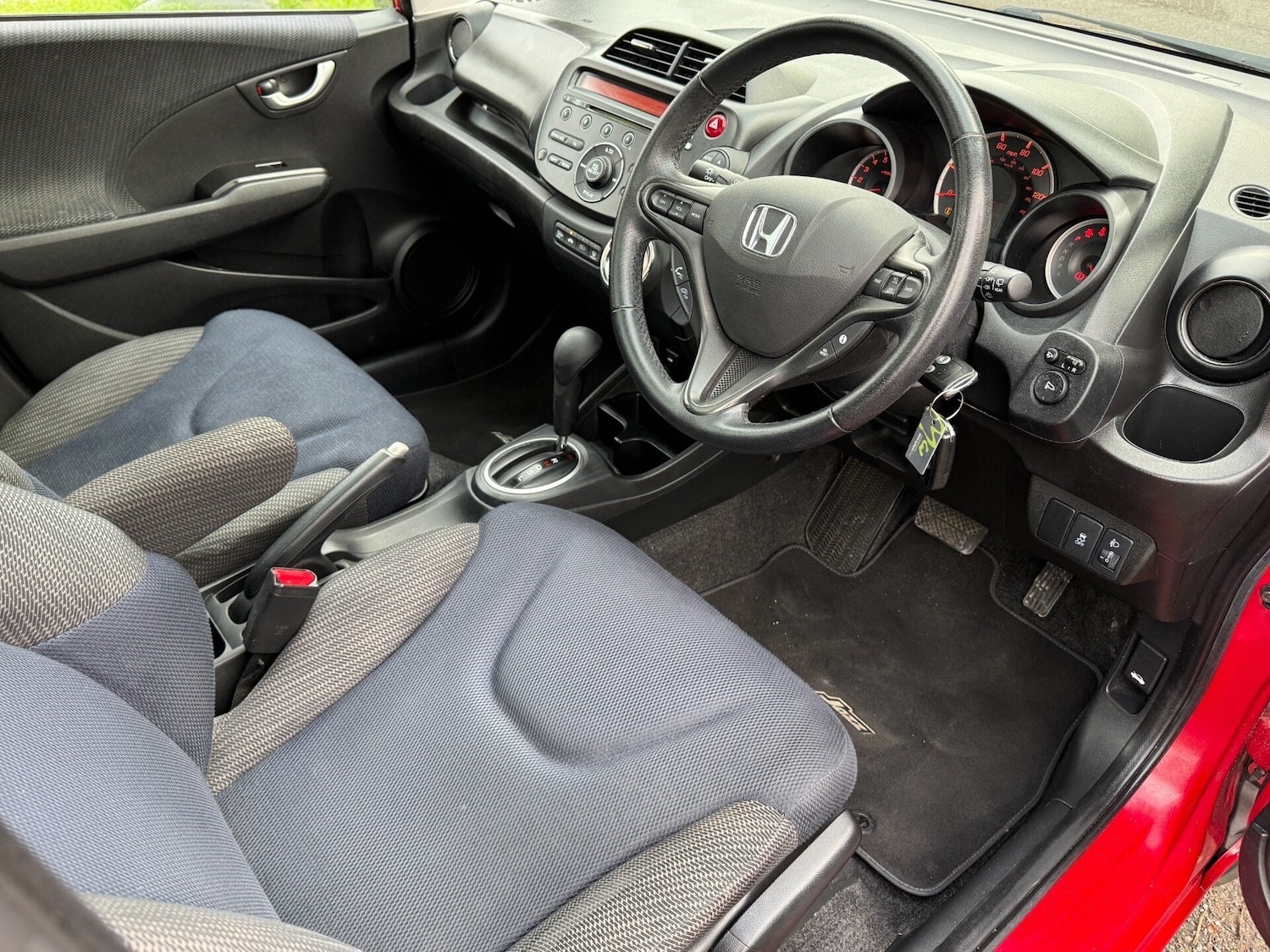 Used Honda Jazz 2015 for sale - 77069885: Photo 10