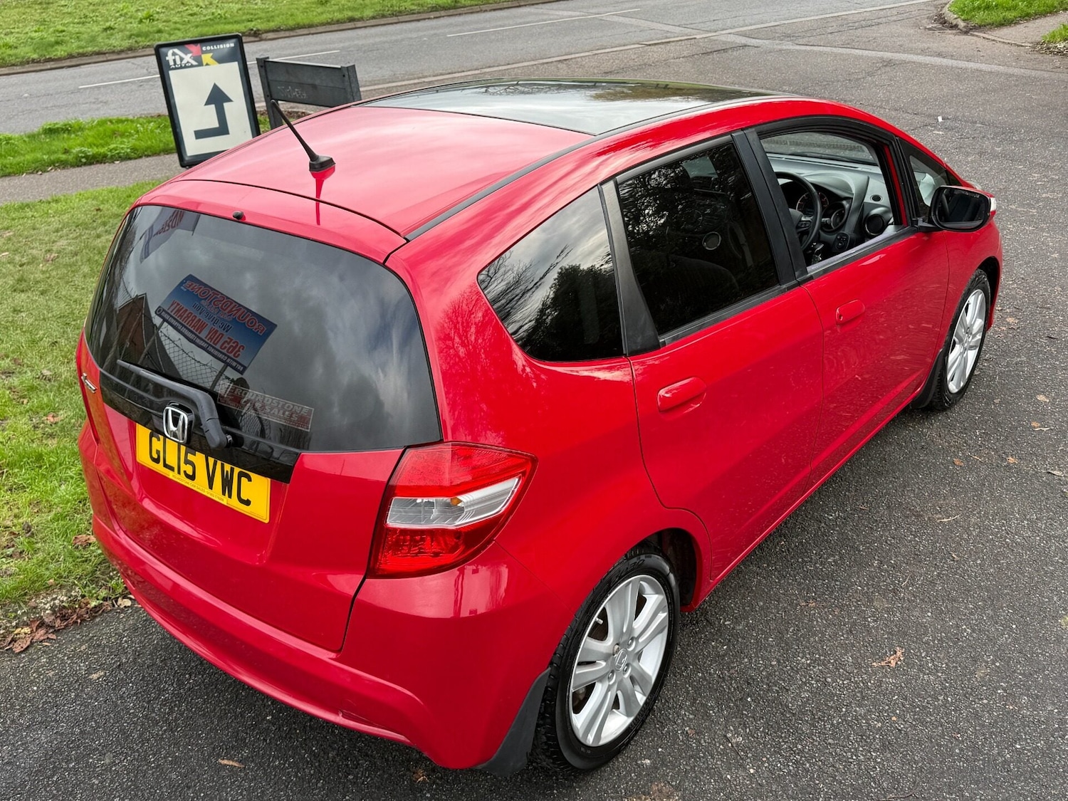Used Honda Jazz 2015 for sale - 77069885: Photo 16