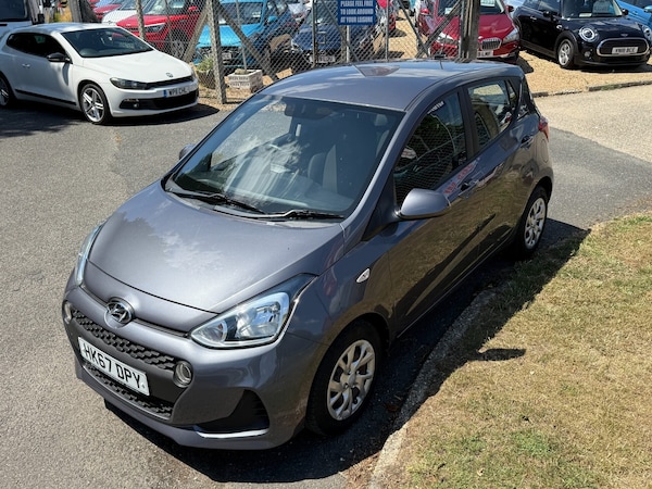 Used Hyundai i10 2017 for sale - 75425544: Photo 17