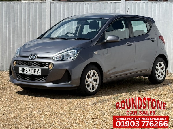 Used Hyundai i10 2017 for sale - 75425544: Photo 2