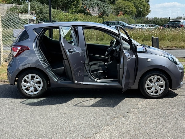 Used Hyundai i10 2017 for sale - 75425544: Photo 5