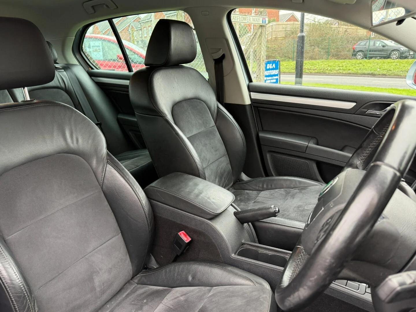 Used Skoda Superb 2012 for sale - 77112985: Photo 12