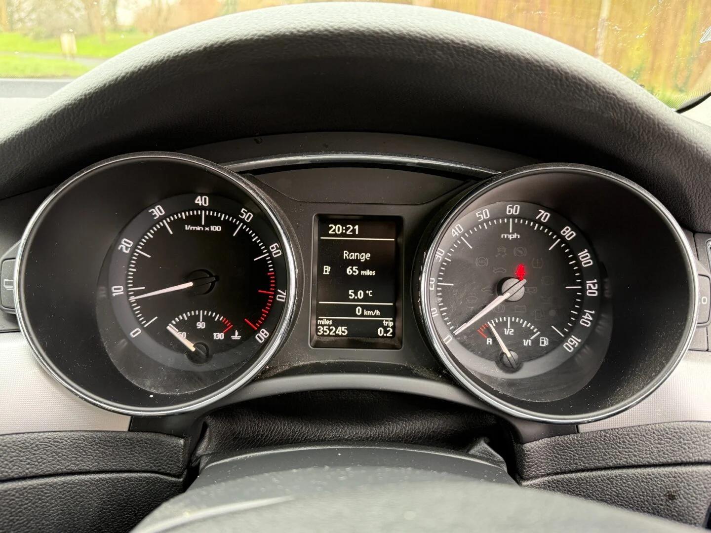 Used Skoda Superb 2012 for sale - 77112985: Photo 13