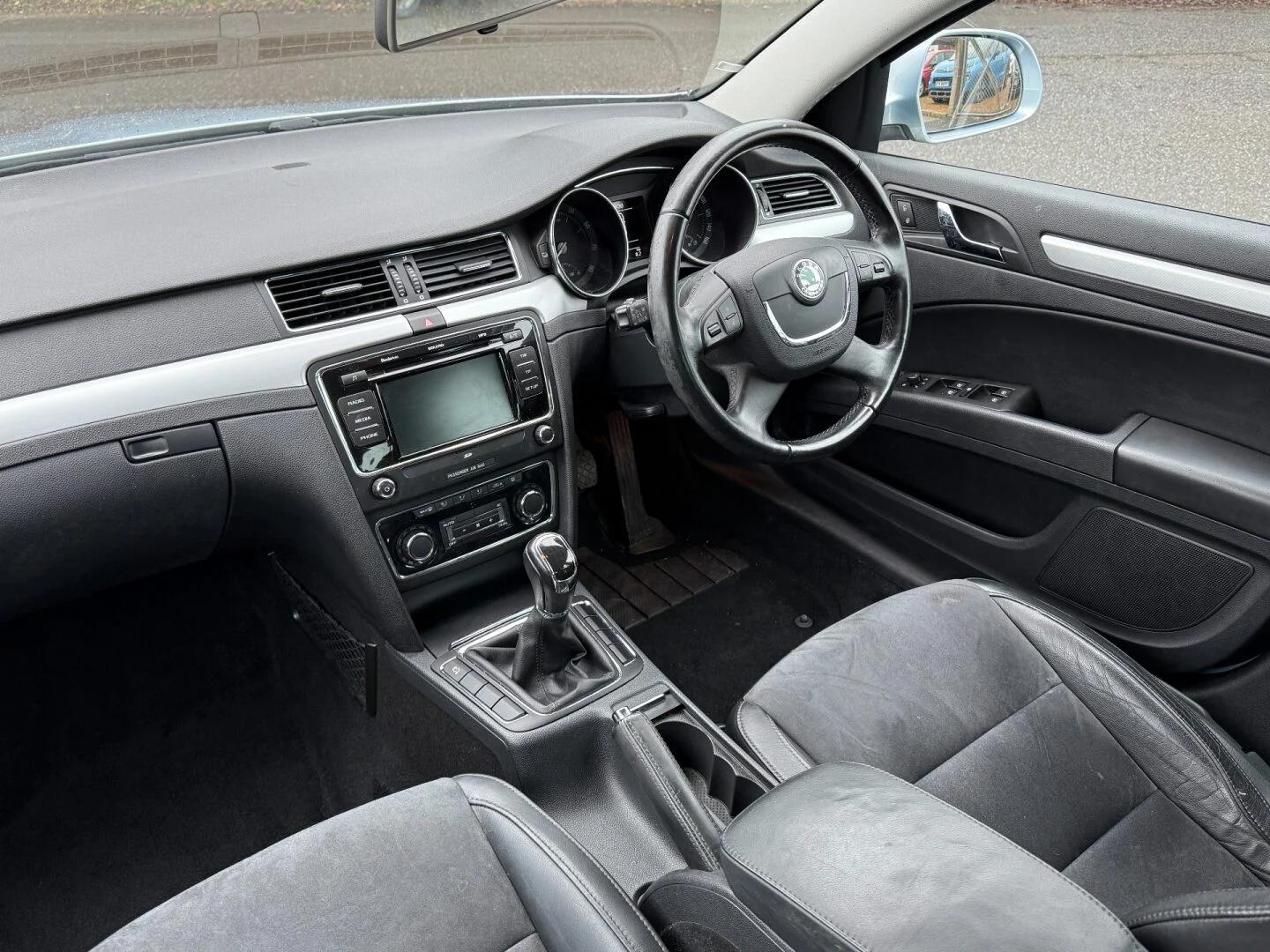 Used Skoda Superb 2012 for sale - 77112985: Photo 28