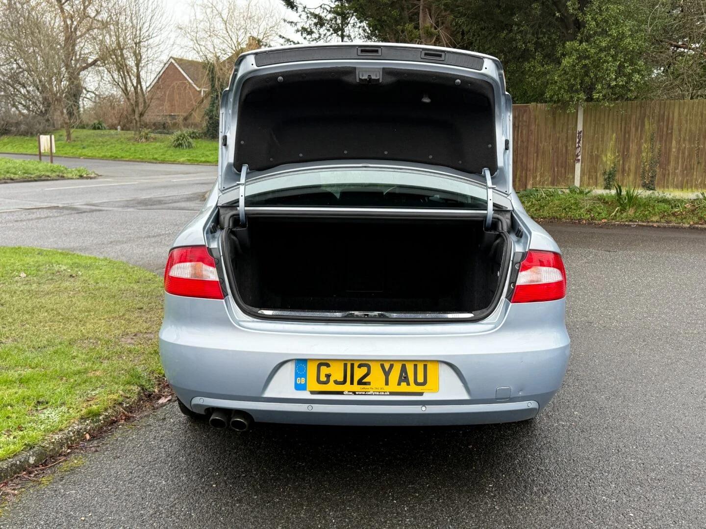 Used Skoda Superb 2012 for sale - 77112985: Photo 40