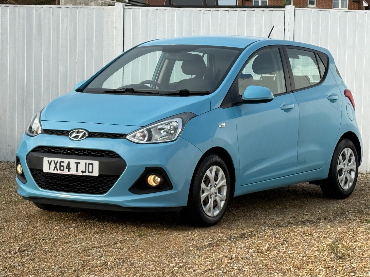 Used Hyundai i10 2014 for sale - 76555297: Photo 1