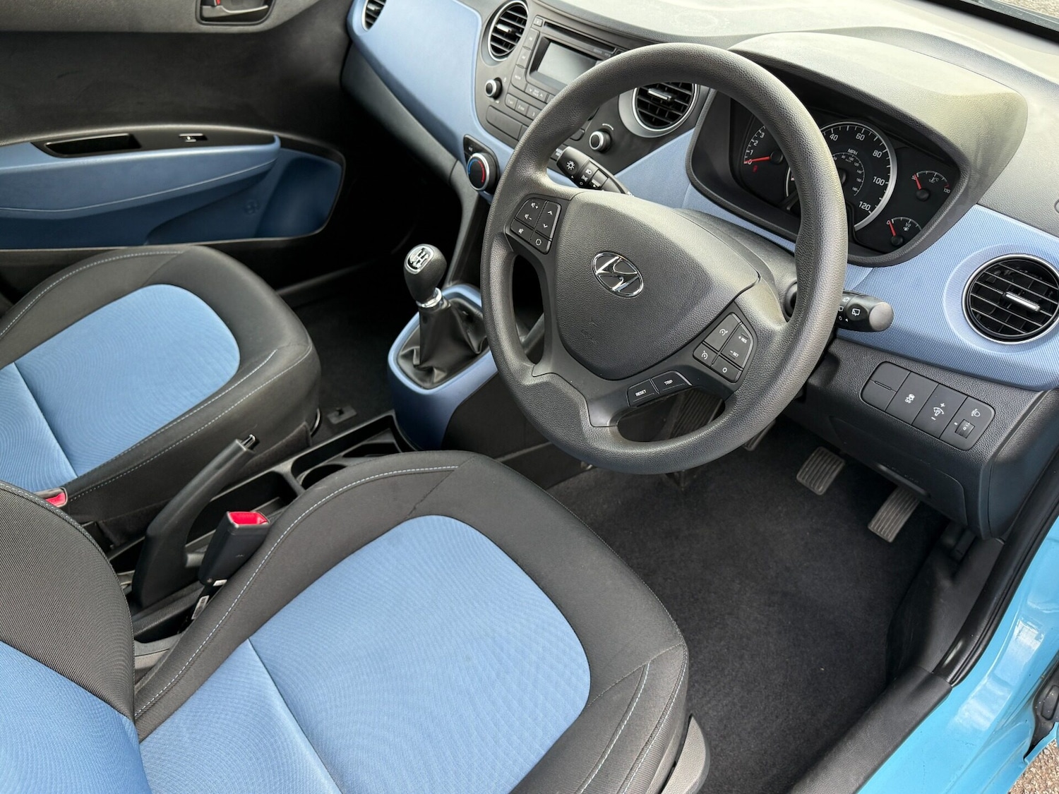 Used Hyundai i10 2014 for sale - 76555297: Photo 12