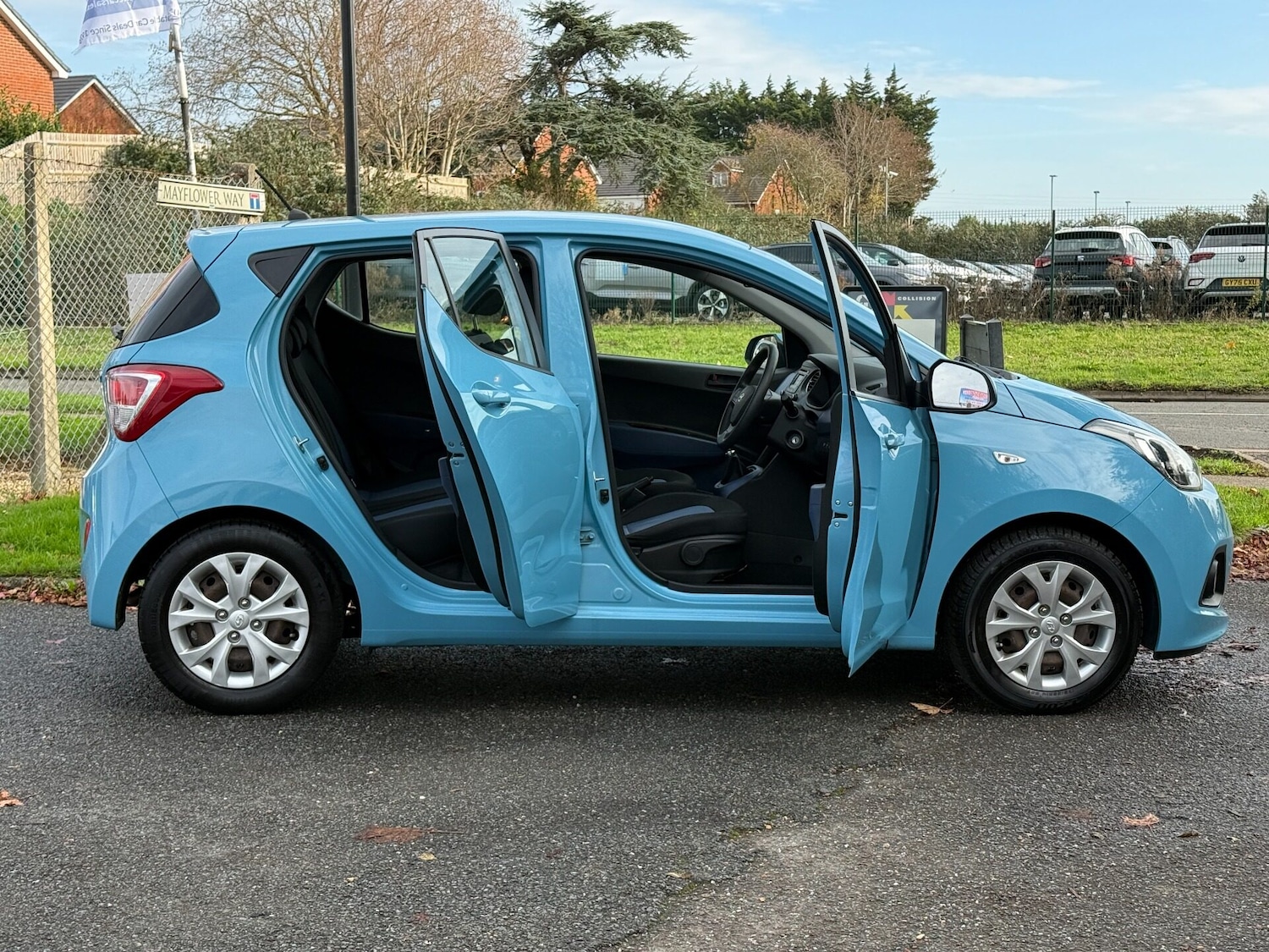 Used Hyundai i10 2014 for sale - 76555297: Photo 3