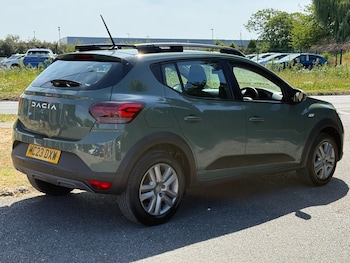 Used Dacia Sandero Stepway 2023 for sale - 79137272: Photo