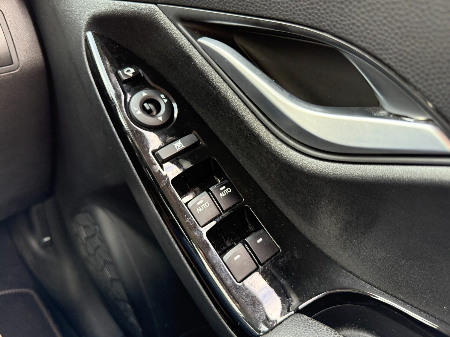 Used Hyundai Ix20 2016 for sale - 75910268: Photo 32