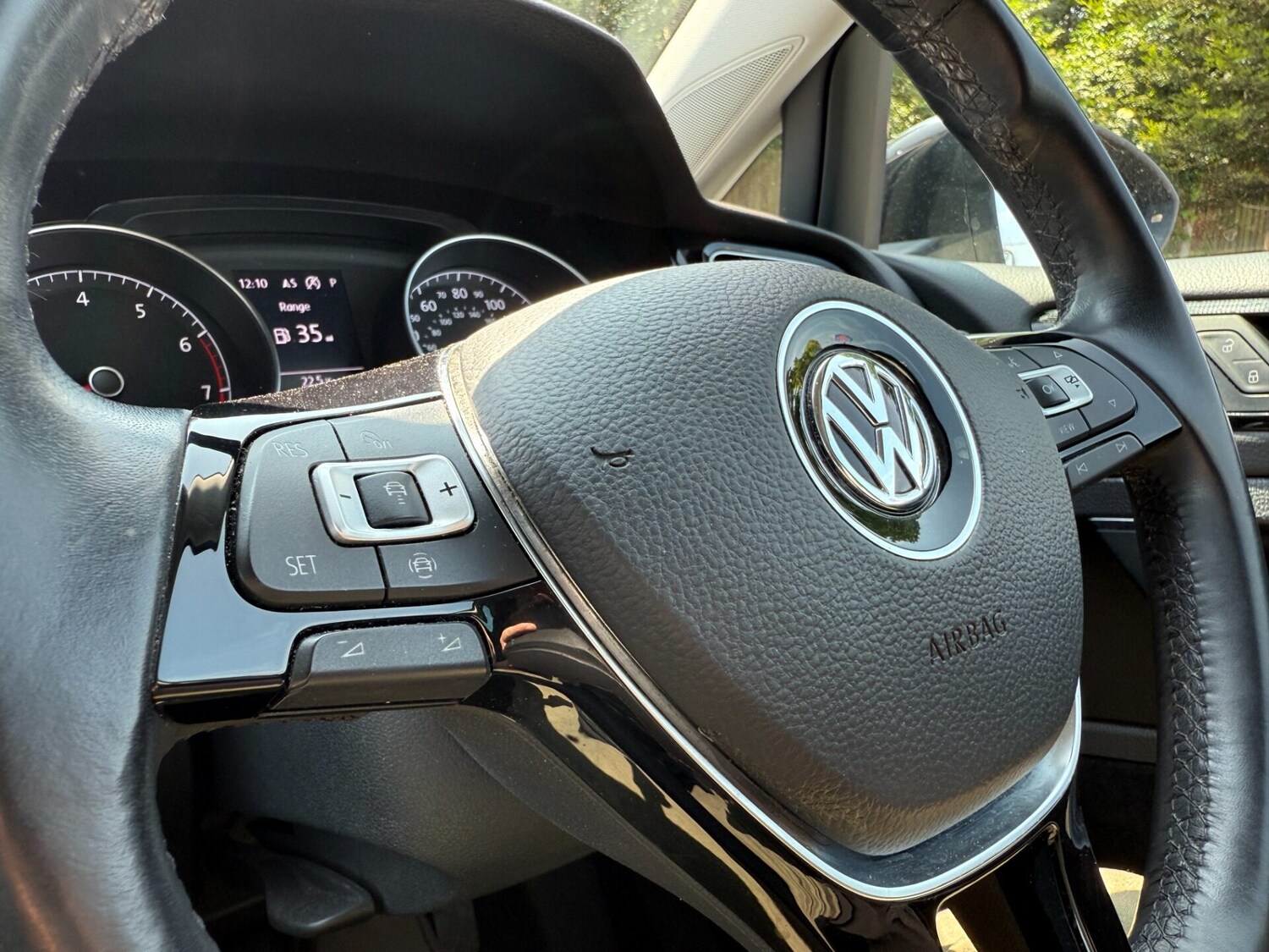 Vehicle 33
