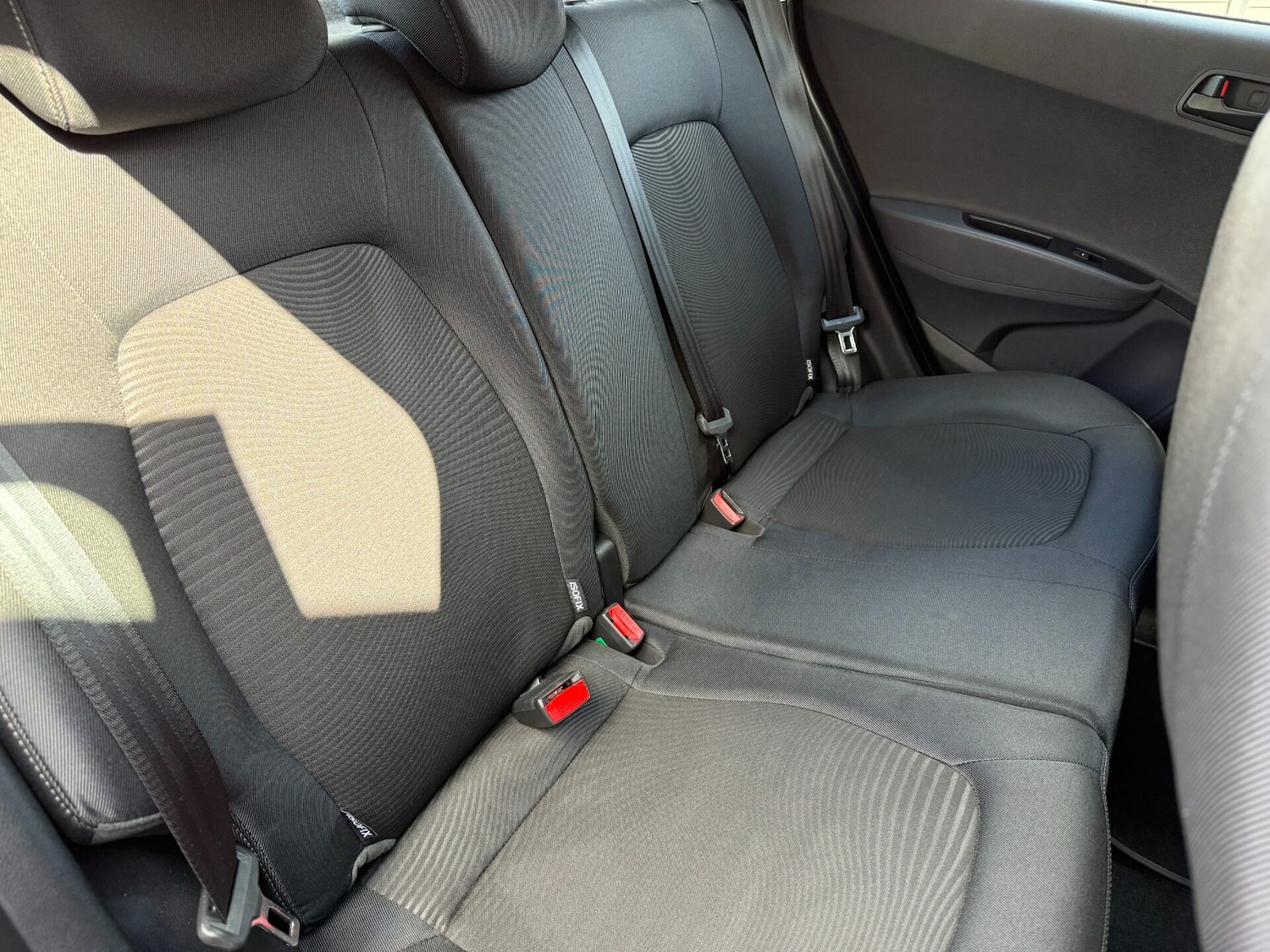 Used Hyundai i10 2018 for sale - 78027496: Photo 19