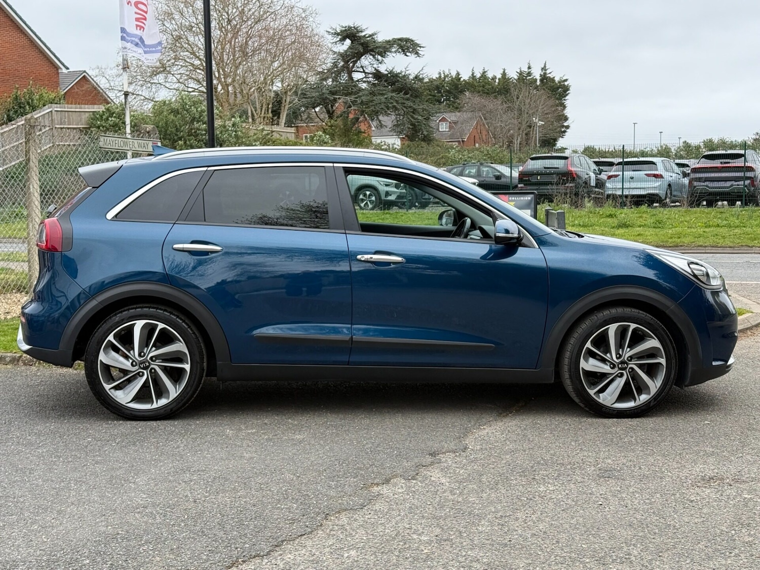 Used Kia Niro 2018 for sale - 77998658: Photo 2