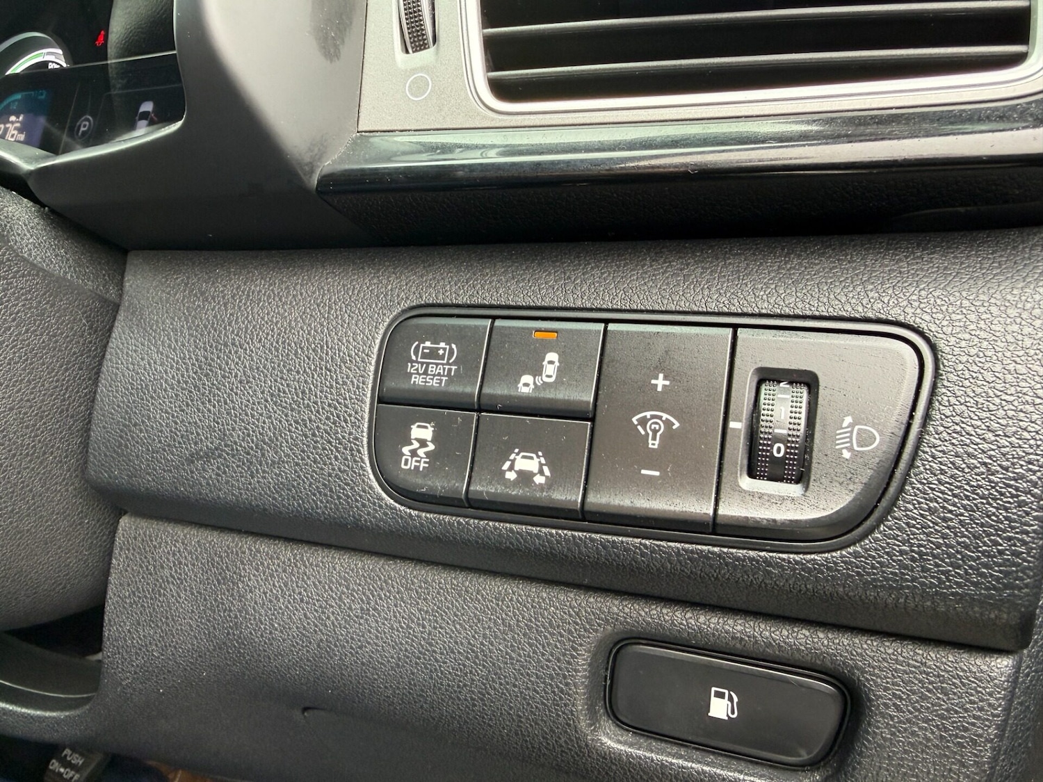 Used Kia Niro 2018 for sale - 77998658: Photo 44