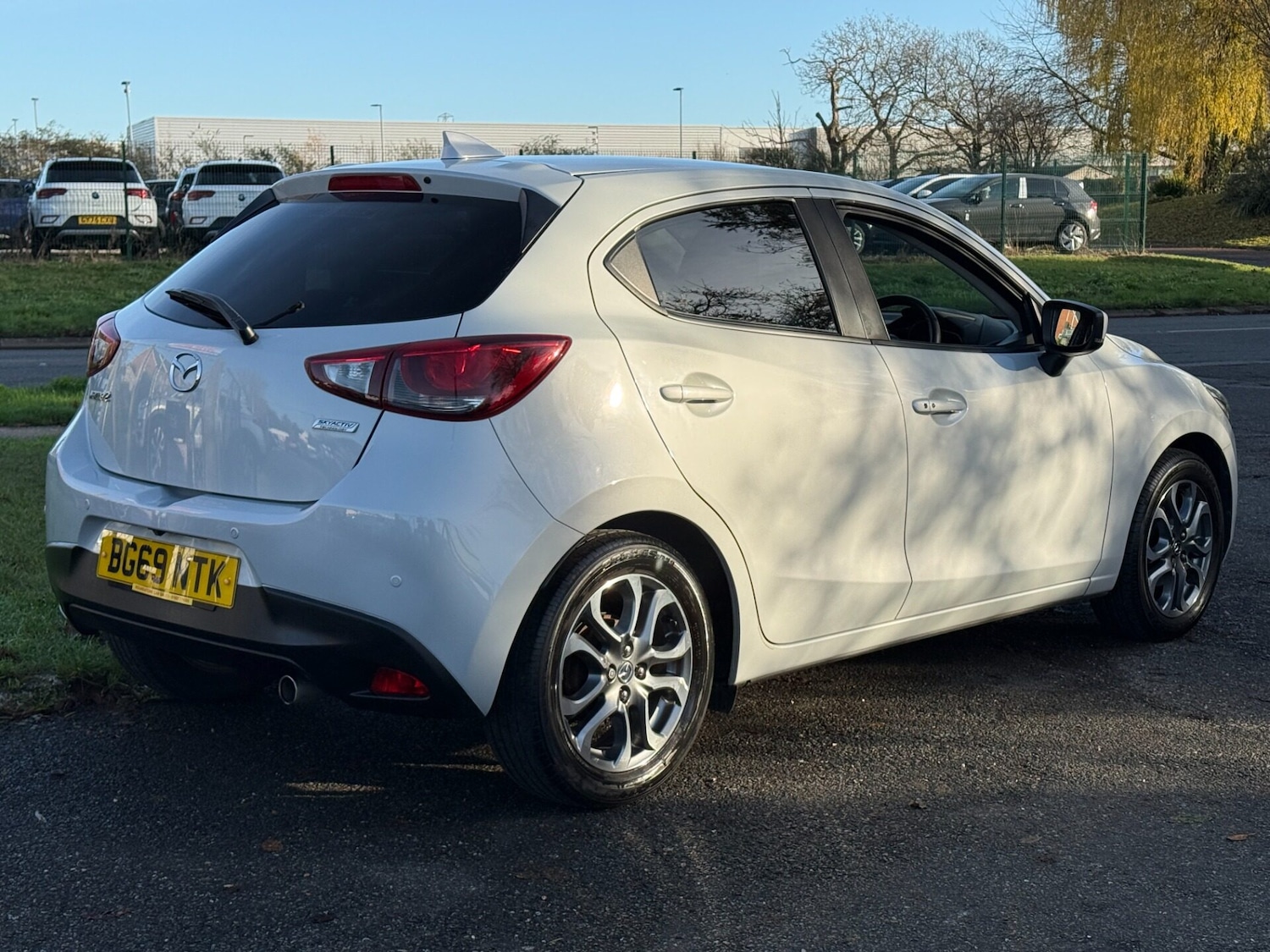 Used Mazda Mazda2 2019 for sale - 76932227: Photo 4