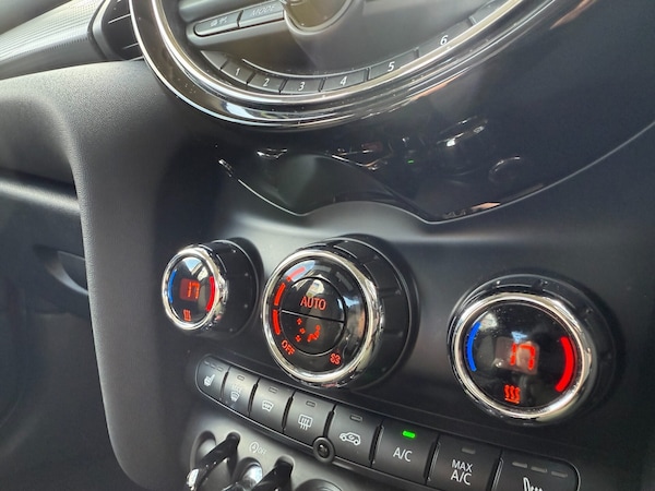 Used MINI Hatch 2020 for sale - 75423140: Photo 28