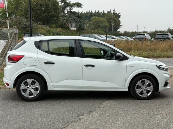 Used Dacia Sandero 2021 for sale - 75568975: Photo 4