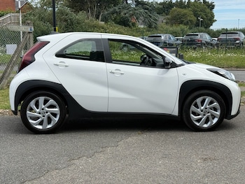 Used Toyota Aygo X 2023 for sale - 78916314: Photo