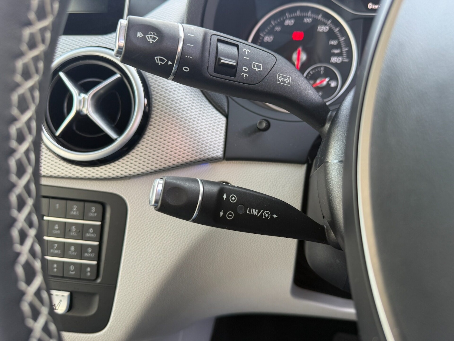 Used Mercedes-Benz B Class 2016 for sale - 77579675: Photo 41