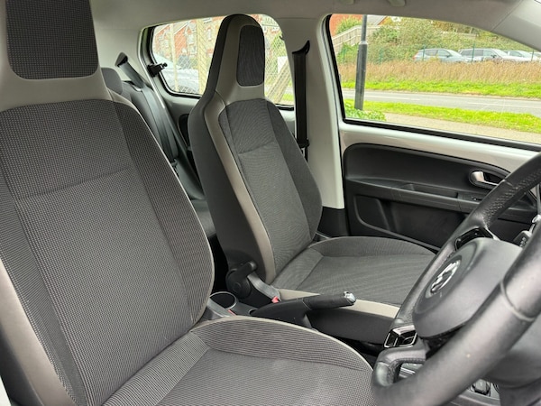 Used Volkswagen up! 2014 for sale - 76148704: Photo 10