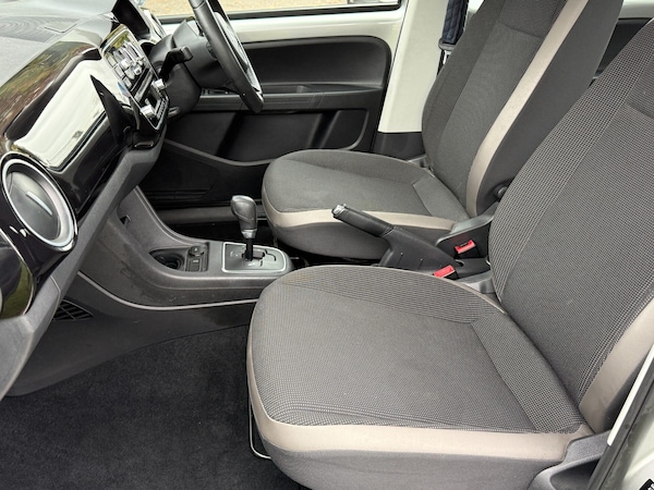 Used Volkswagen up! 2014 for sale - 76148704: Photo 14