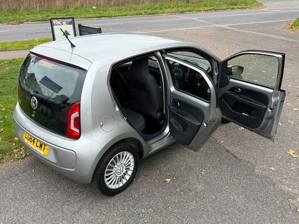 Used Volkswagen up! 2014 for sale - 76148704: Photo 30