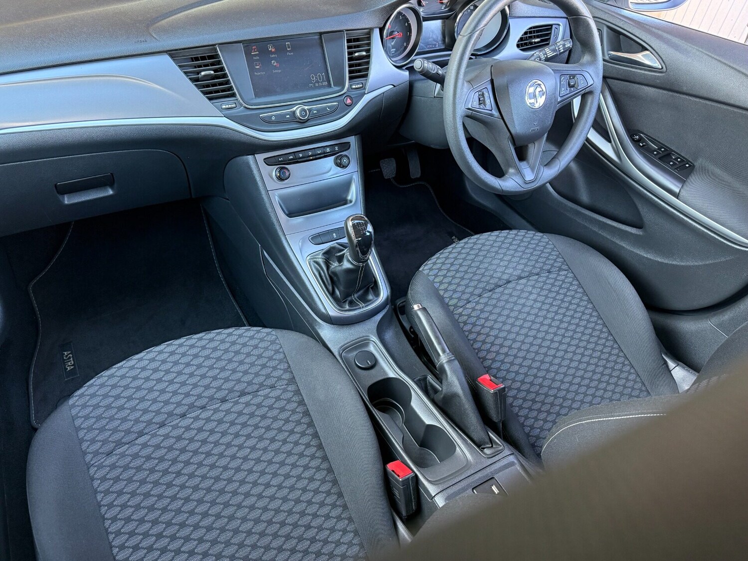 Used Vauxhall Astra 2017 for sale - 78054343: Photo 23